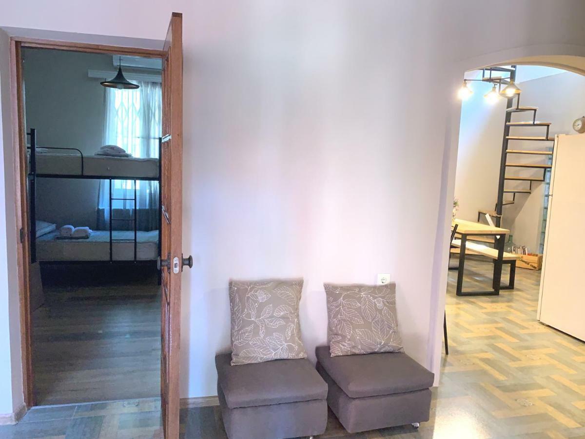 Hostel 47 Батумі Екстер'єр фото